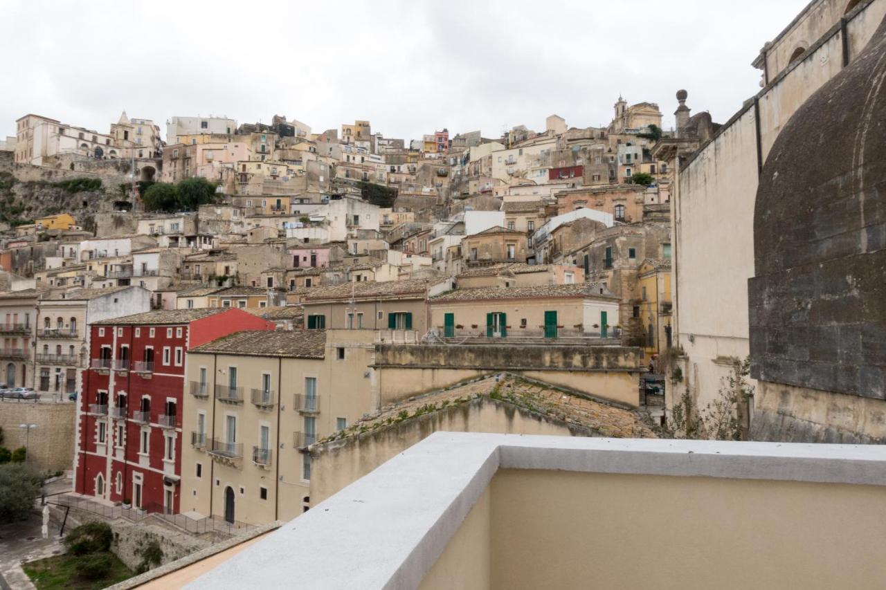 Aquila Sveva Domus Ragusa Exterior foto